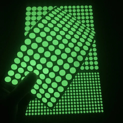 0.5 cm self-adhesive glow markers for darker stages and low-light playing