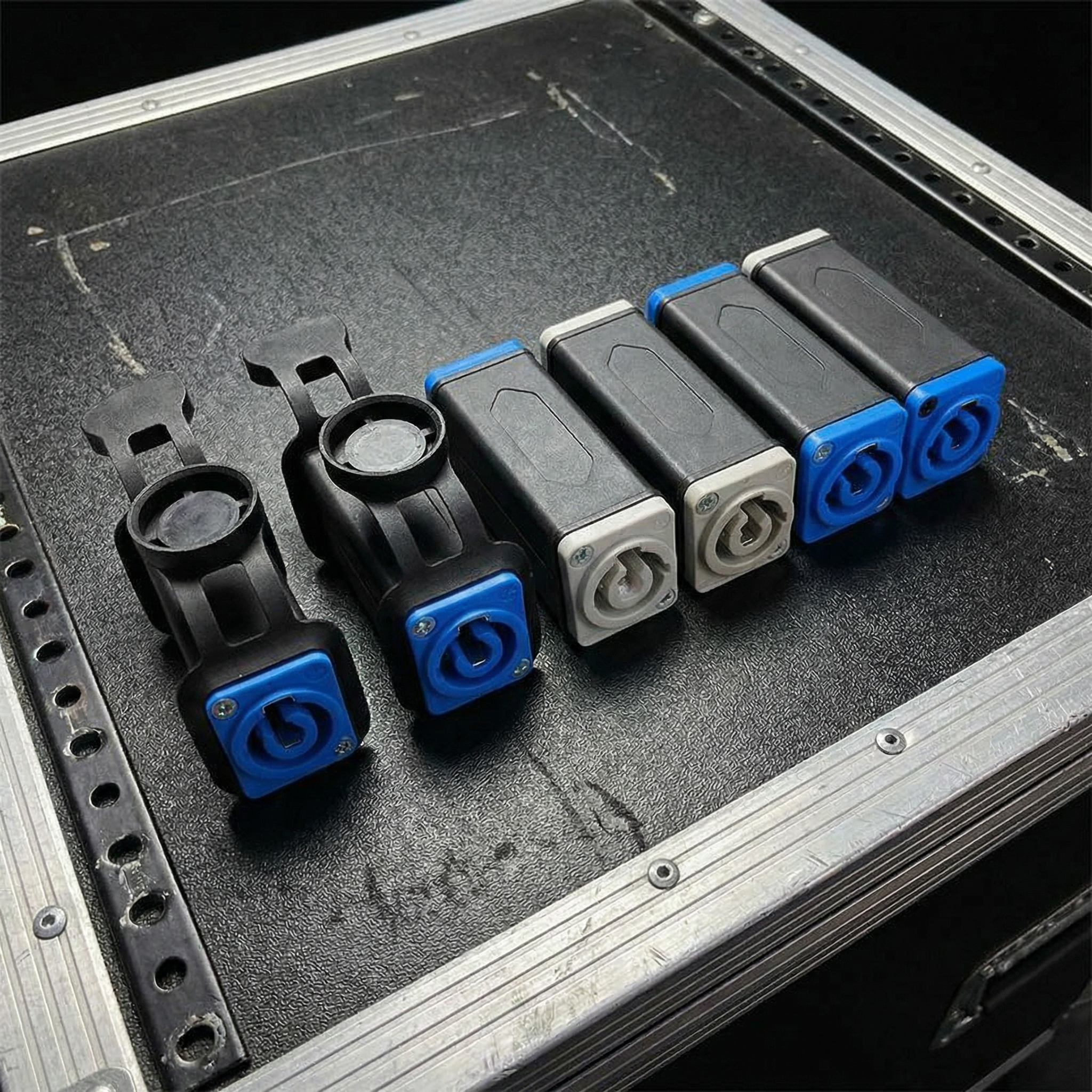CNMAWAY Powercon AC Coupler Adapter